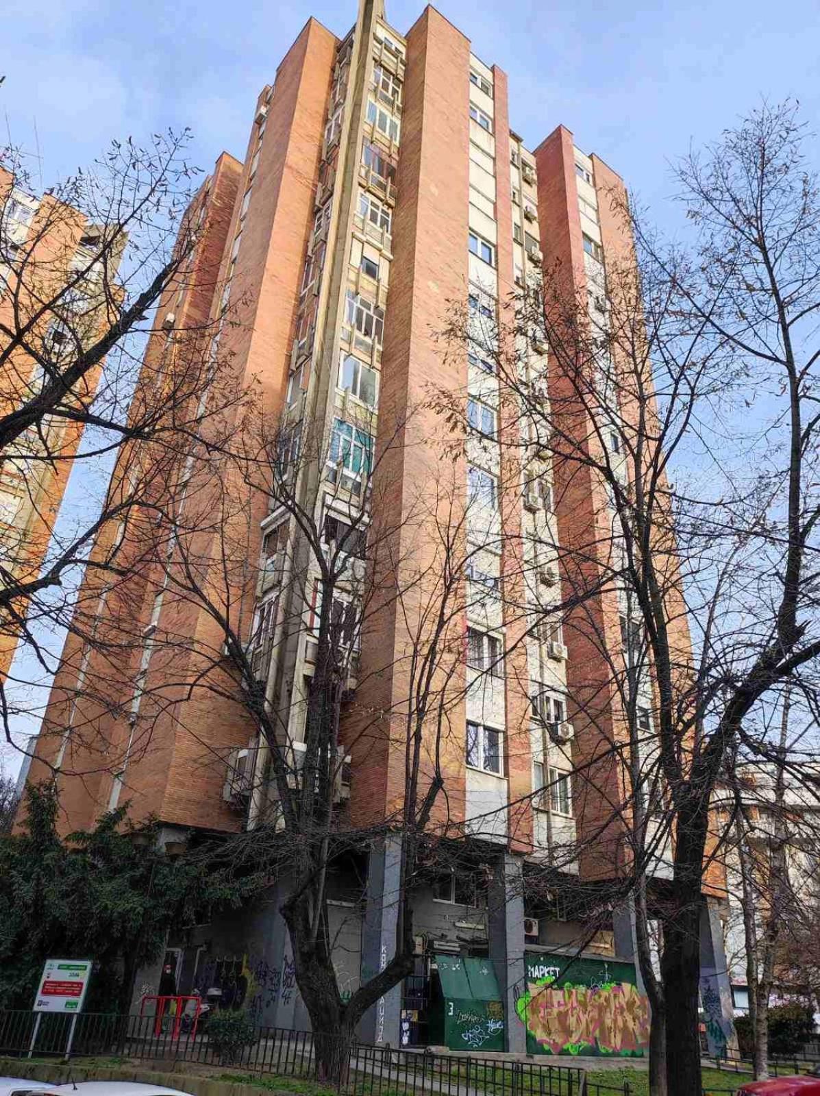 Smart Luxury Penthouse Suites - Private Sauna, Hot-Tub, Home Cinema At The Best Location In Skopje Ngoại thất bức ảnh